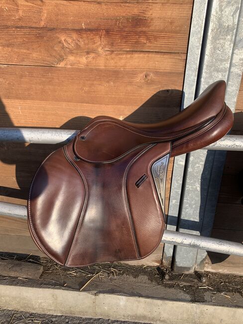 Equiline Springsattel, Equiline Marghe, Sebastian Eder, Springsattel, München 