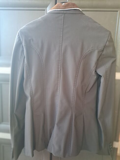 Equiline Turnier Sakko, Equiline , Jill Gretener , Turnierbekleidung, Pfyn , Abbildung 3