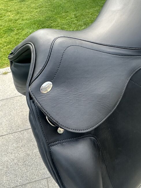 Equinomic Dressursattel 17,5 Zoll, Equinomic, Delia Dreier, Dressage Saddle, Überlingen, Image 3