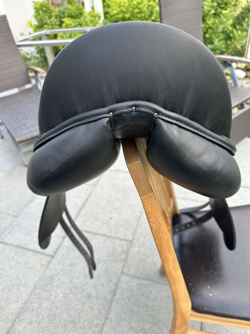Equinomic Dressursattel 17,5 Zoll, Equinomic, Delia Dreier, Dressage Saddle, Überlingen, Image 11