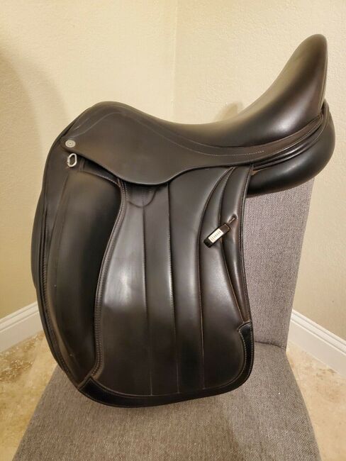 Equipe dressage 17,5/34, Equipe E-Carbon Viktoria, Maya, Dressage Saddle, Aachen, Image 6