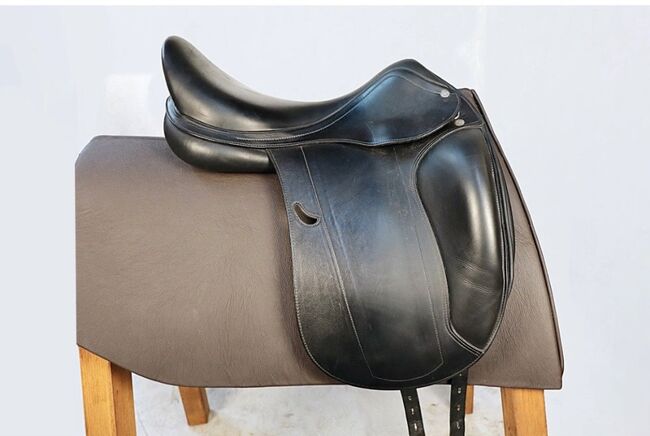 Equipe Dressursattel Emporio 17,5 Zoll, Equipe Emporio, Irina, Dressage Saddle, Lastrup