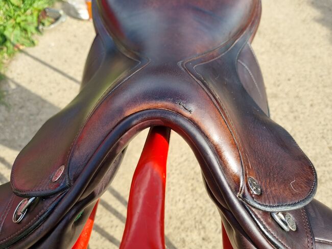 Equipe Dressarge Saddle, Equipe, Rachael Hart, Dressage Saddle, Broad Street Green, Image 6