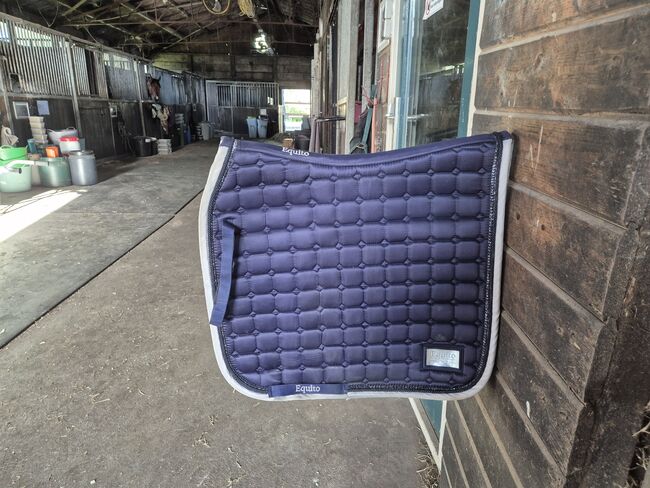 Equitto dekje, Equitto, Quinty, Schabracken, Purmerend