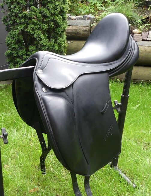 Erreplus Dressursattel Adeline, 17 Zoll, schwarz, neuwertig!, Erreplus Adeline, Anke, Dressage Saddle, Enger