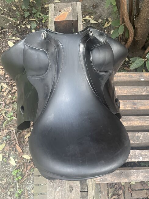 Erreplus Dressage 17,5 Zoll KW 33 SL Dressursattel, Erreplus, Marlene , Dressage Saddle, Wien, Image 9