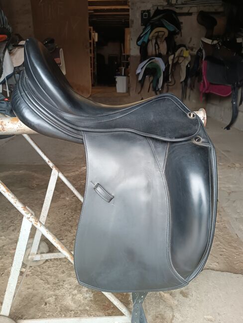 Erreplus Dressur Sattel 18 Zoll, Erreplus Erreplus, Simona , Dressage Saddle, Uedem