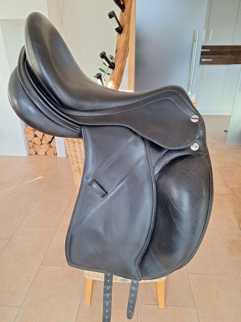 Erreplus Dressursattel Sondermodell KUR (Adelinde) 18/33, Erreplus  KUR Sondermodell auf Basis Adelinde, Tanja, Dressage Saddle, Seukendorf