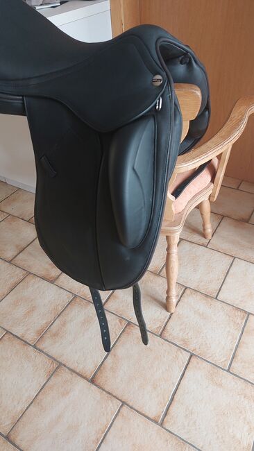 Erreplus Essenza 18 Zoll Monoblatt, Erreplus Essenza, CU, Dressage Saddle, Neustadt, Image 3