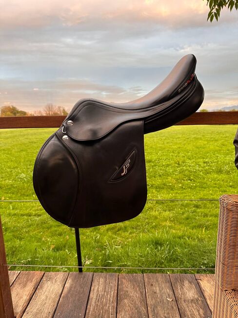 ErrePlus JF, 18'', 33 Kammerweite schwarz, ErrePlus JF, Alina, Jumping Saddle, Rimsting