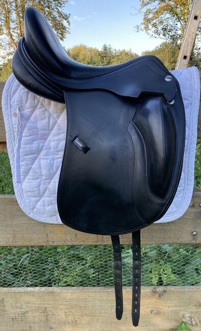 Erreplus Vittoria 17“ 33, Erreplus Vittoria, Sarah Nadine M., Dressage Saddle, Bad Bentheim, Image 5