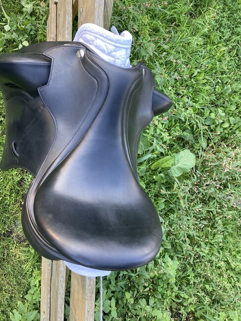 Erreplus Vittoria 17“ 33, Erreplus Vittoria, Sarah Nadine M., Dressage Saddle, Bad Bentheim, Image 6