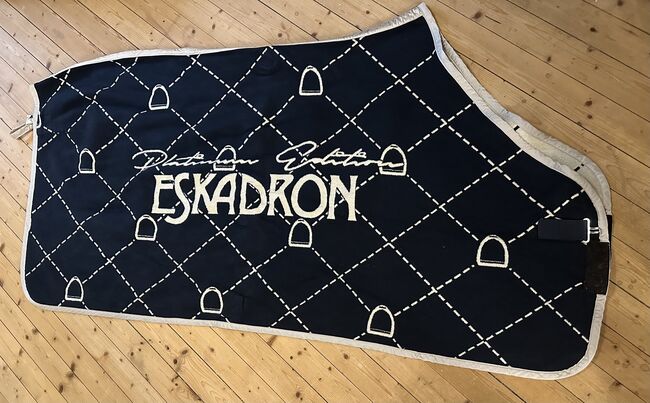 Eskadron Abschwitzdecke Platinum - Navy / Beige - L / Warmblut, Eskadron Platinum, Privat, Derki dla konia, Heidelberg, Image 3