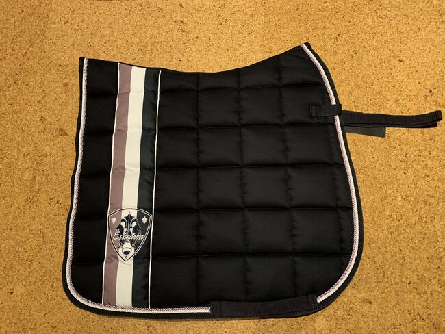 Eskadron Big Square DL in navy, Eskadron Big Square, Lena, Dressage Pads, Mamming, Image 2