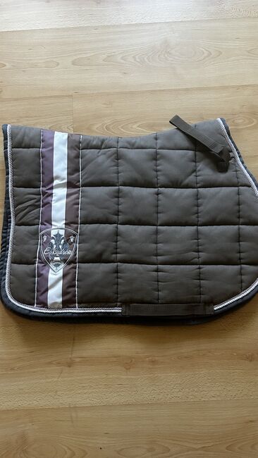 Eskadron Big Square darktaupe VS, Eskadron  Big Square , Sarah Klinkenborh, Dressage Pads, Nortmoor 