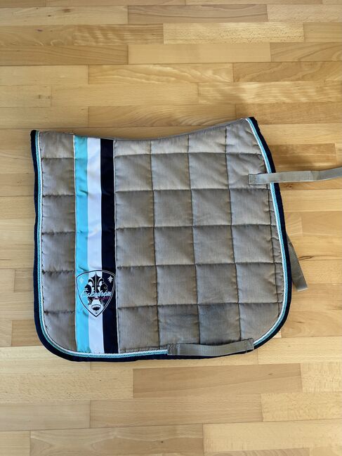 Eskadron Big Square Schabracke DL CS HW 2016, Eskadron  Big Square Schabracke DL CS HW 2016, Sophie H , Czapraki, Bad Aibling, Image 2