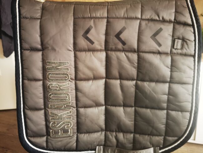 Eskadron big square silver grey, Eskadron Big square , Ronja, Dressage Pads, Altusried