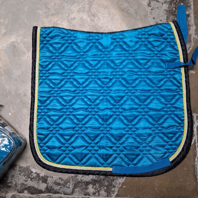 Eskadron Cyan Schabracke mit Bandagen, Eskadron , ADN, Dressage Pads, Duisburg, Image 4