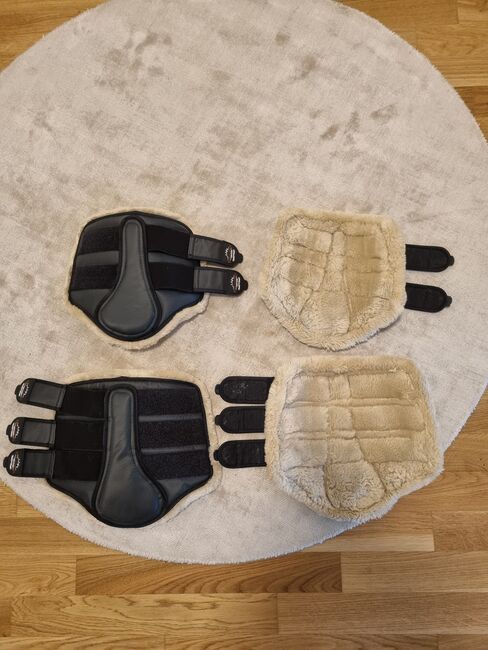 Eskadron Gamaschen lammfell, Eskadron , Marie , Tendon Boots, Berlin , Image 2