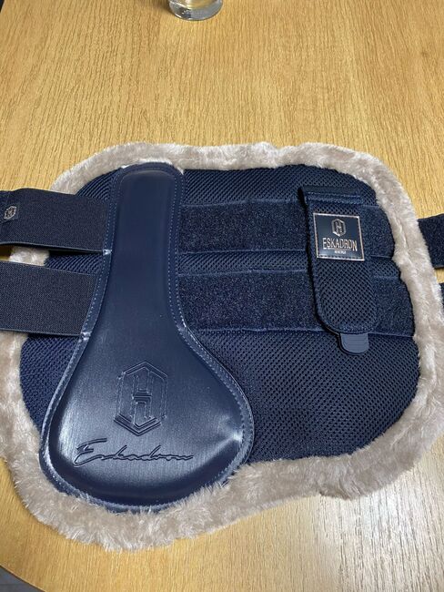Eskadron Gamaschen (neu), Eskadron  Mesh Faux For Heritage 23/24, Caroline Thielen-Reffgen , Tendon Boots, Farschweiler