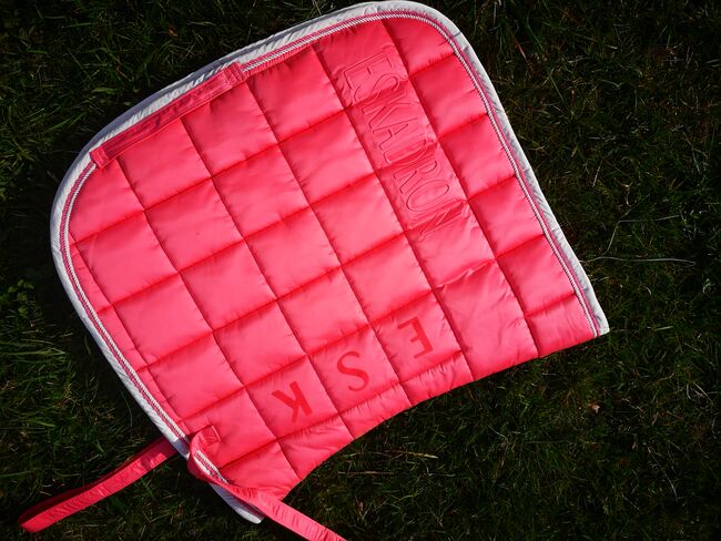 Eskadron fusion coral set, Eskadron  Fusion coral 2019, M. L. , Dressage Pads, Grünhainichen, Image 3