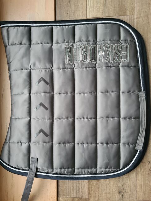 Eskadron Glossy Schabracke Dressur, Eskadron Platinum Glossy mit Glitzersteinen, Conny , Dressage Pads, Neuss, Image 4