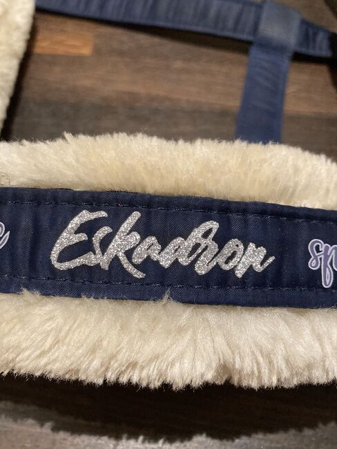 Eskadron Halfter Glossy Faux Fur Navy, Eskadron , Josefine , Kantary, Dinklage , Image 3