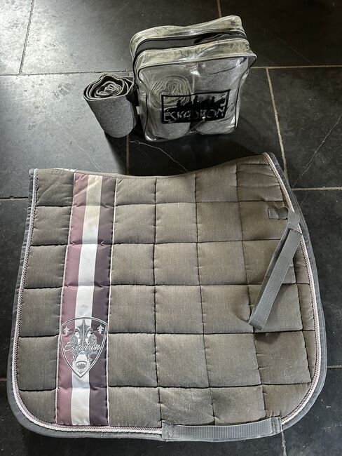 Eskadron Big Square, Eskadron  Big Square, Bandagen , Laura Stübe, Dressage Pads, Emmerich am Rhein , Image 2