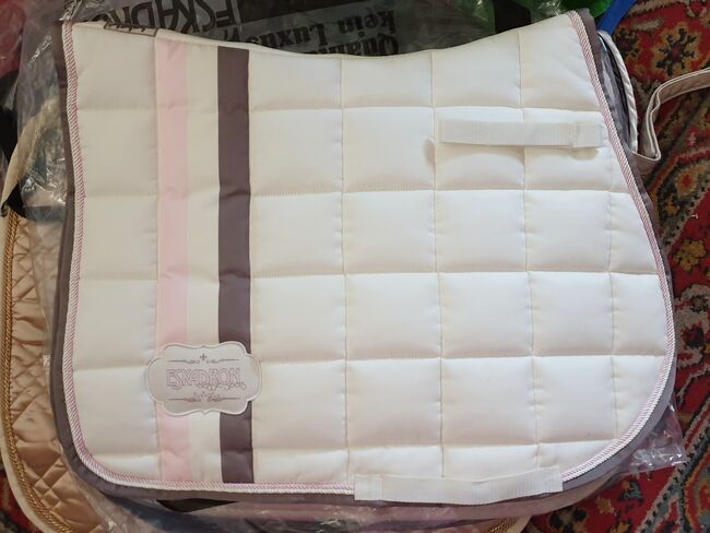 Eskadron Big Square Offwhite Chocochip VS, Eskadron Big Square, Juliane, Dressage Pads, Bayreuth 