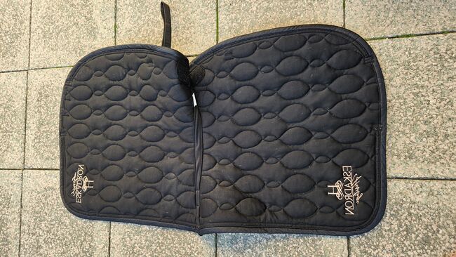 Eskadron Heritage Schabracke mit Bandagen, Eskadron  Heritage Schwarz/Rosé, Sarah , Dressage Pads, Mücheln, Image 3