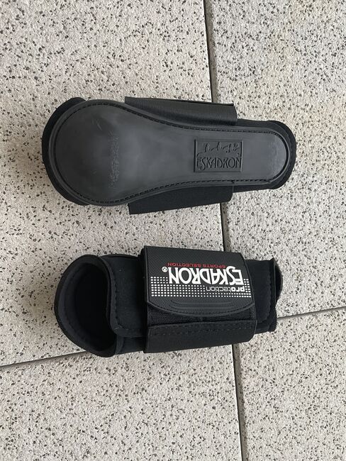 Eskadron Neopren Gamaschen Vorderbeine, AF, Tendon Boots, Karlsruhe