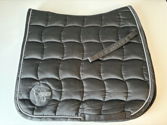 Eskadron Platinum Schabracke, Eskadron, Lisa, Dressage Pads, Bestwig, Image 2