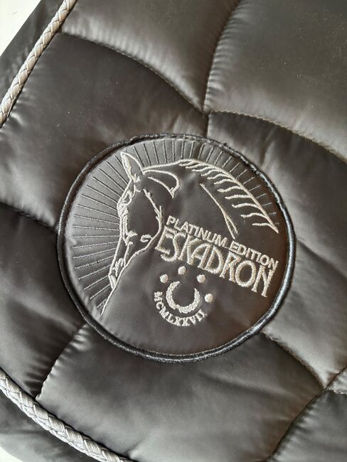 Eskadron Platinum Schabracke, Eskadron, Lisa, Schabracken, Bestwig, Abbildung 4
