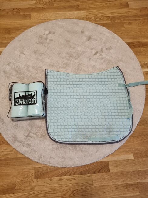Eskadron Schabracke mit Bandagen iceblue, Eskadron , Marie , Dressage Pads, Berlin , Image 2