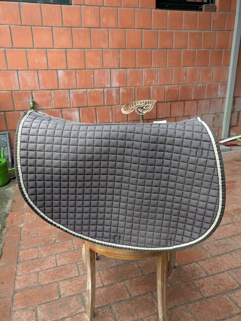 Eskadron Schabracken, Springen, VS, Eskadron, Anna Becker, Dressage Pads, Schwanewede, Image 4