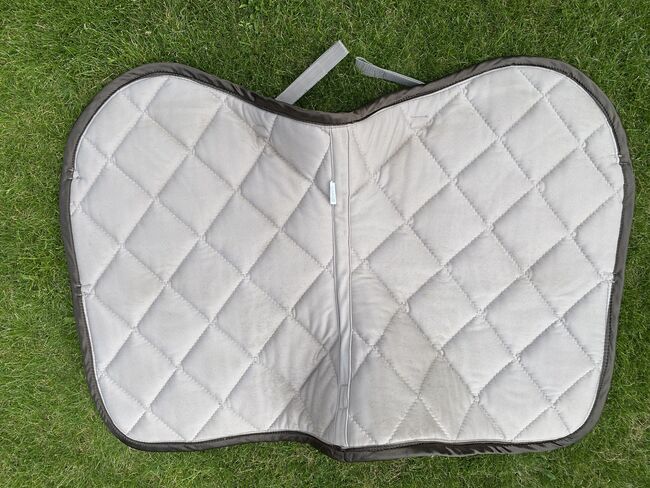 Eskadron Schabracke Platinum VS mit Swarovski-Steinen, Eskadron, Anne, Dressage Pads, Rantrum, Image 5