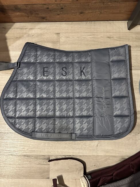 Eskadron Schabracke, Tanja Schneider, Dressage Pads, Lauterach