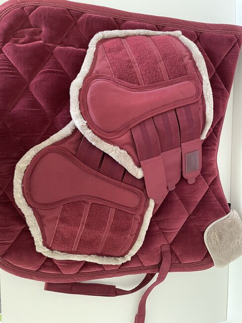 Eskadron Schabracke VELVET, Eskadron  Eskadron velvet , Annika S., Dressage Pads, Garbsen , Image 3