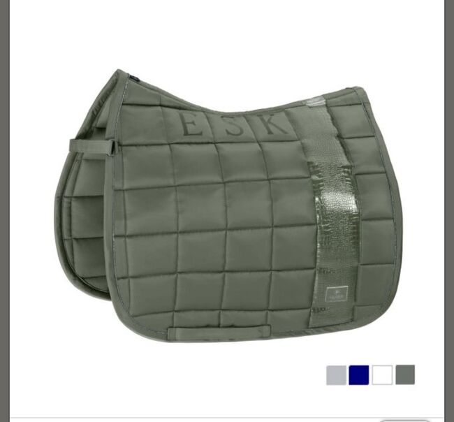 Eskadron Schabracke Croco, Eskadron, Amelie , Schabracken, Oberperfuss 