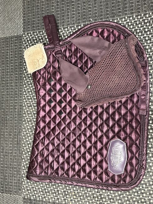 Eskadron Schabracke mit Fliegenhaube, Eskadron , Emily Reichart, Schabracken, Holzhausen An Der Haide