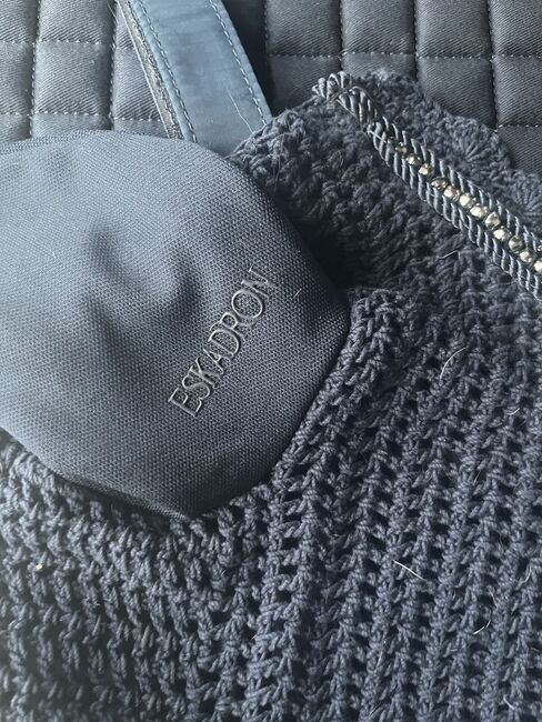 Eskadron Schabracke/Fliegenhaube WB VS Platinum, Eskadron Platinum dark navy, Carolin, Schabracken, Düren, Abbildung 5