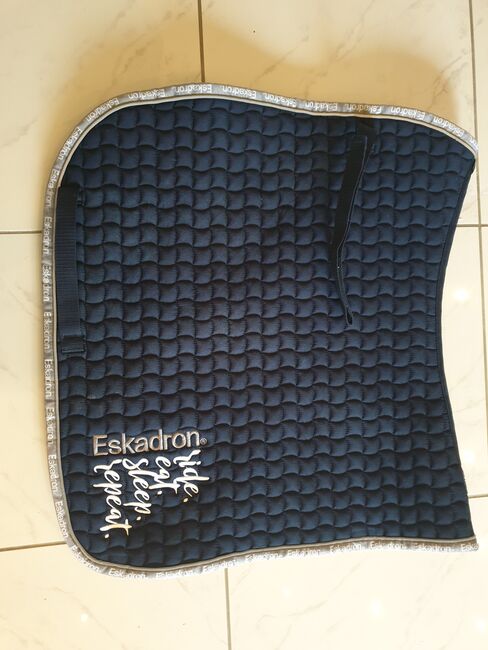 Eskadron Schabracke, Eskadron  ride.eat.sleep.repeat, Jana, Schabracken, Schramberg