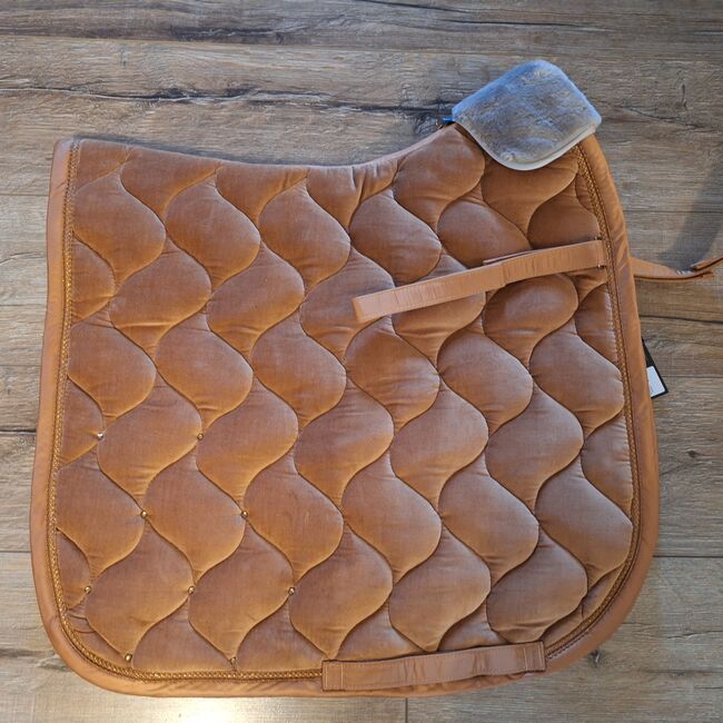 Eskadron Schabracke Velvet Cognac, Eskadron  Velvet , ADN, Schabracken, Duisburg, Abbildung 4