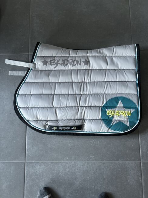 Eskadron Schabracke VS Grau mit Silikon Grip, Eskadron, Lisa, Czapraki, Frickenhausen