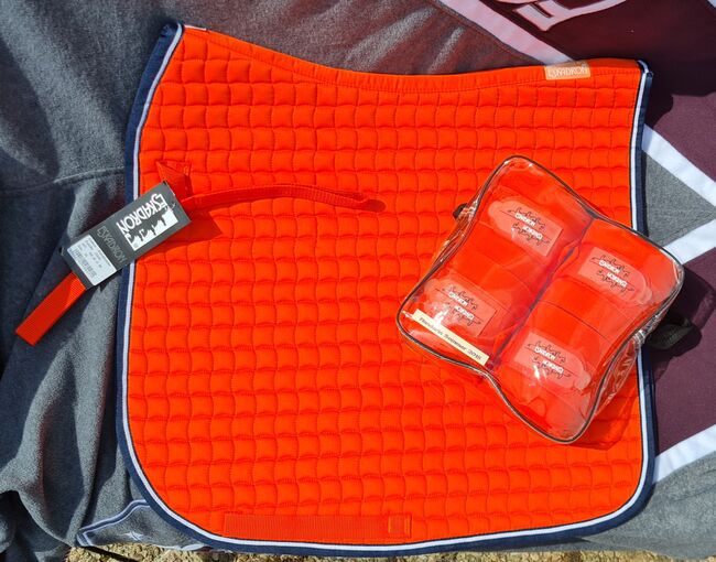 Eskadron Schabracke DL Cotton Mandarin Neu mit Bandagen Wb, Eskadron  Cotton, Bettina Behrend , Dressage Pads, Neu-Eichenberg