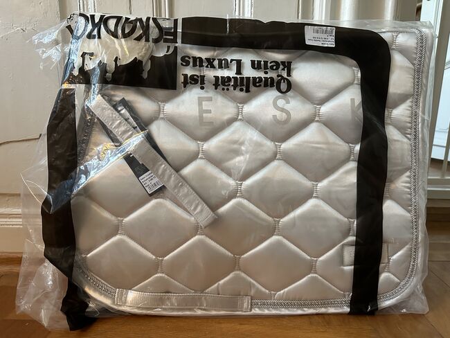 Eskadron Schabracke Satin Crystal Pony, Eskadron, Katharina , Dressage Pads, Prebberede 