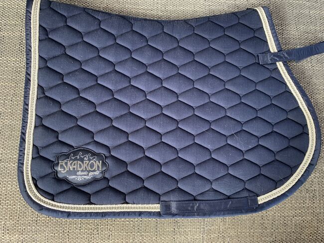 Eskadron Springschabracke, VS, navy, Eskadron Schabracke, Carolin, Dressage Pads, Behrensdorf, Image 3