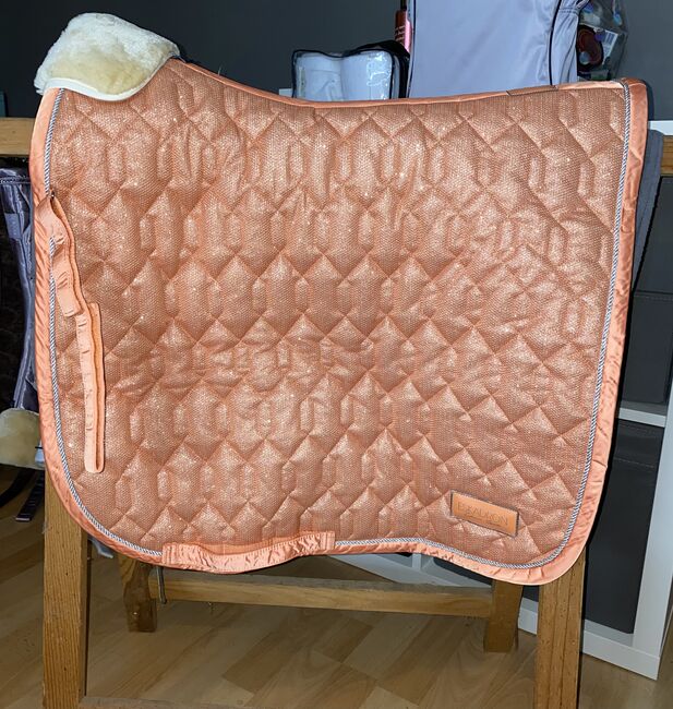 Eskadronset - HW21 soft peach, Eskadron , Sarah Stay , Dressage Pads, Alsbach-Hähnlein , Image 2