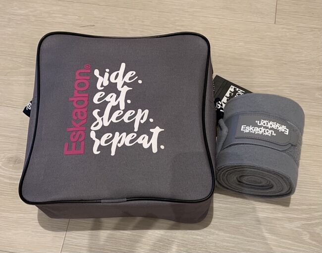 Eskadron Set -Ride.Eat.Sleep.Repeat- in essential gray, Eskadron, Birgit, Schabracken, Erftstadt, Abbildung 3