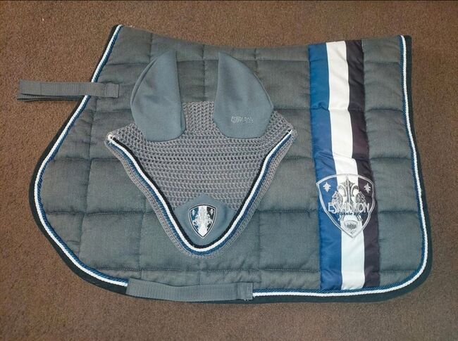 Eskadron Set Schabracke VS + Fliegenohren WB grey melange, Eskadron  Big Square VS, Alina, Dressage Pads, Roßbach 
